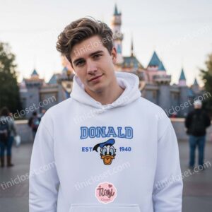 Donald Duck Est 1940 Embroidered Sweatshirt & Hoodie, Cozy Gifts For Boyfriend, Vintage Cartoon Tshirt (3)