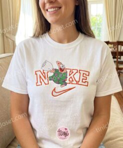 Patrick Star with Pillow Embroidered Sweatshirt, SpongeBob SquarePants Embroidered Hoodie, Galentine Gift Ideas 2 Patrick Star with Pillow Embroidered Sweatshirt, SpongeBob SquarePants Embroidered Hoodie, Galentine Gift Ideas (3)
