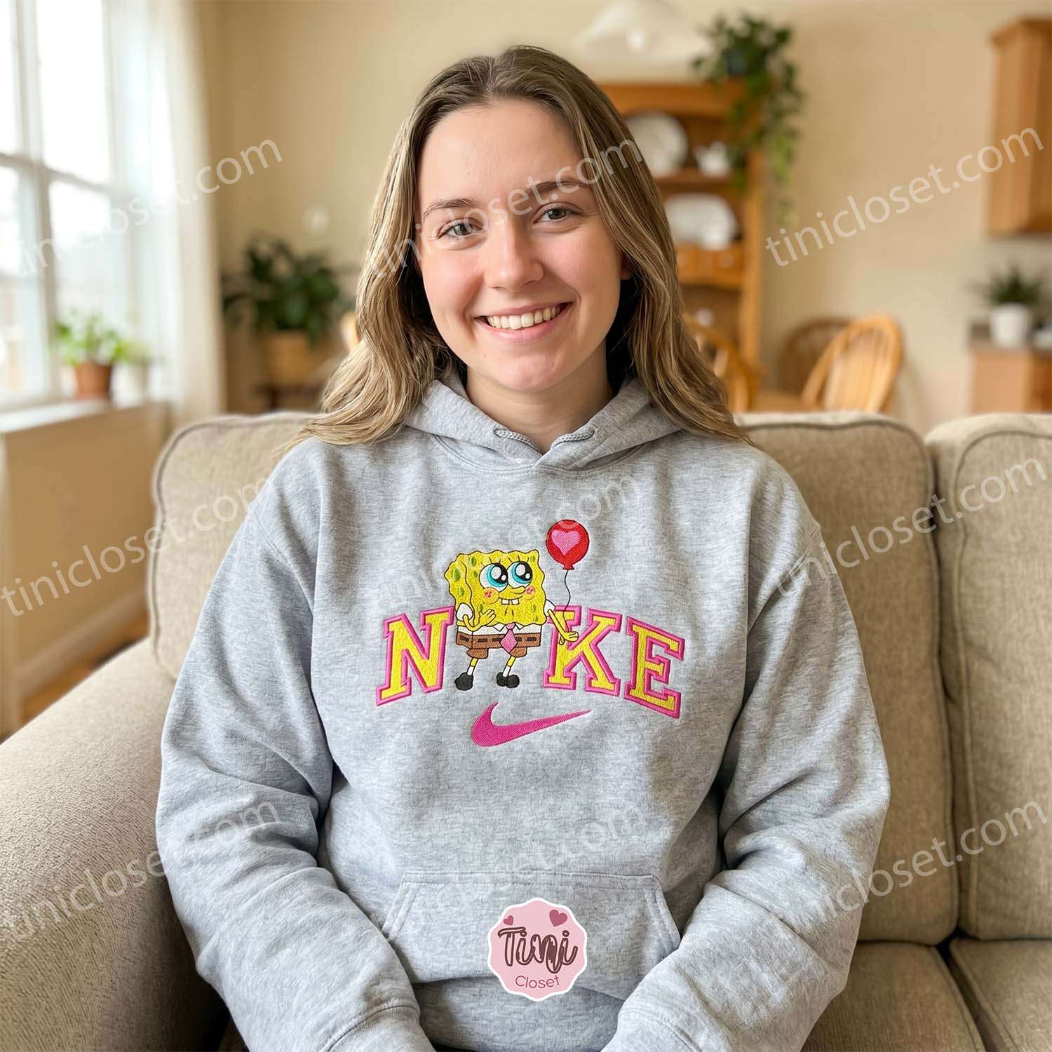 SpongeBob Heart Balloon Embroidered Sweatshirt, Cute Valentine T-shirt, Matching Nostalgic Character Hoodies SpongeBob Heart Balloon Embroidered Sweatshirt, Cute Valentine T-shirt, Matching Nostalgic Character Hoodies