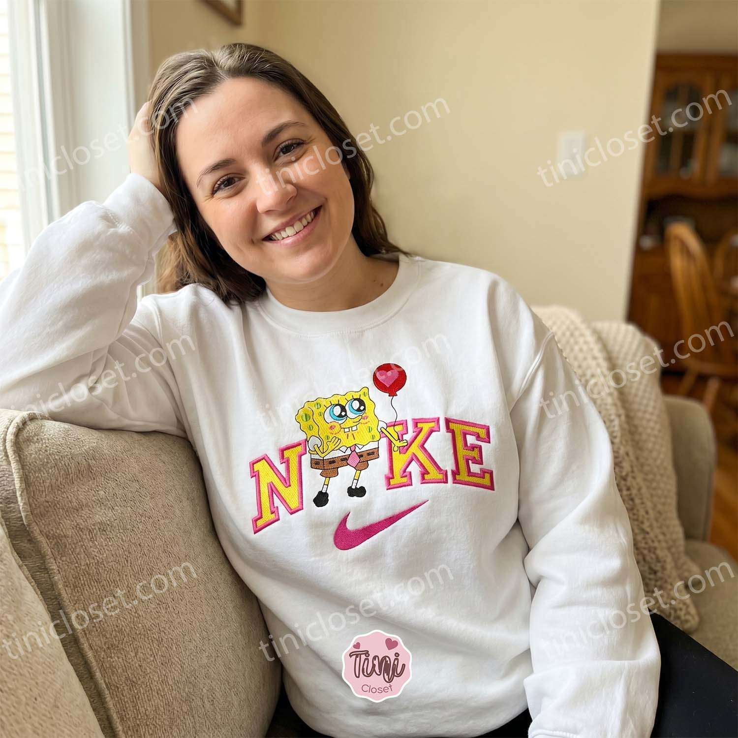SpongeBob Heart Balloon Embroidered Sweatshirt, Cute Valentine T-shirt, Matching Nostalgic Character Hoodies SpongeBob Heart Balloon Embroidered Sweatshirt, Cute Valentine T-shirt, Matching Nostalgic Character Hoodies