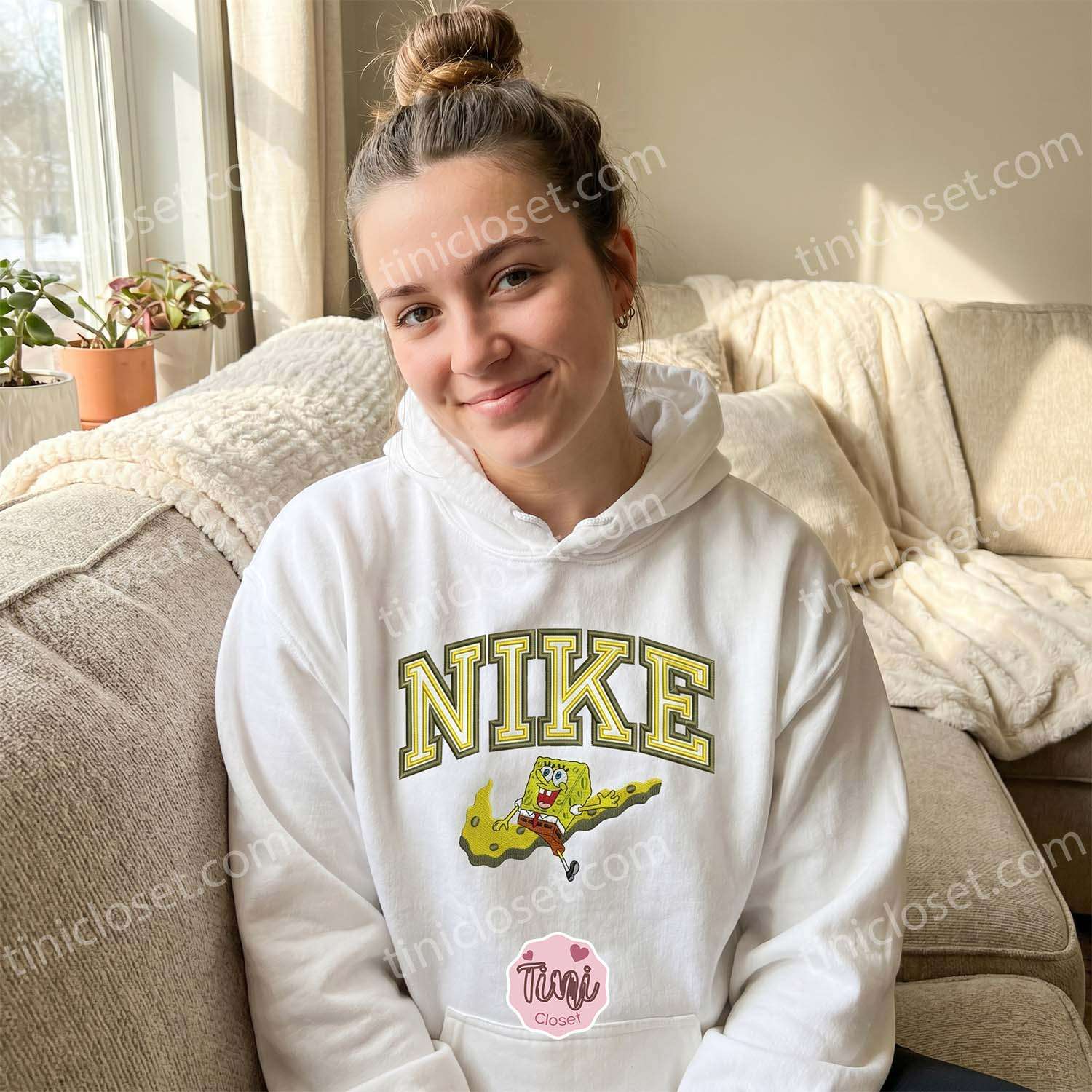 Happy SpongeBob Embroidered Sweatshirt, Cartoon Streetwear Hoodie & Apparel, Long Distance Relationship Gift Happy SpongeBob Embroidered Sweatshirt, Cartoon Streetwear Hoodie & Apparel, Long Distance Relationship Gift
