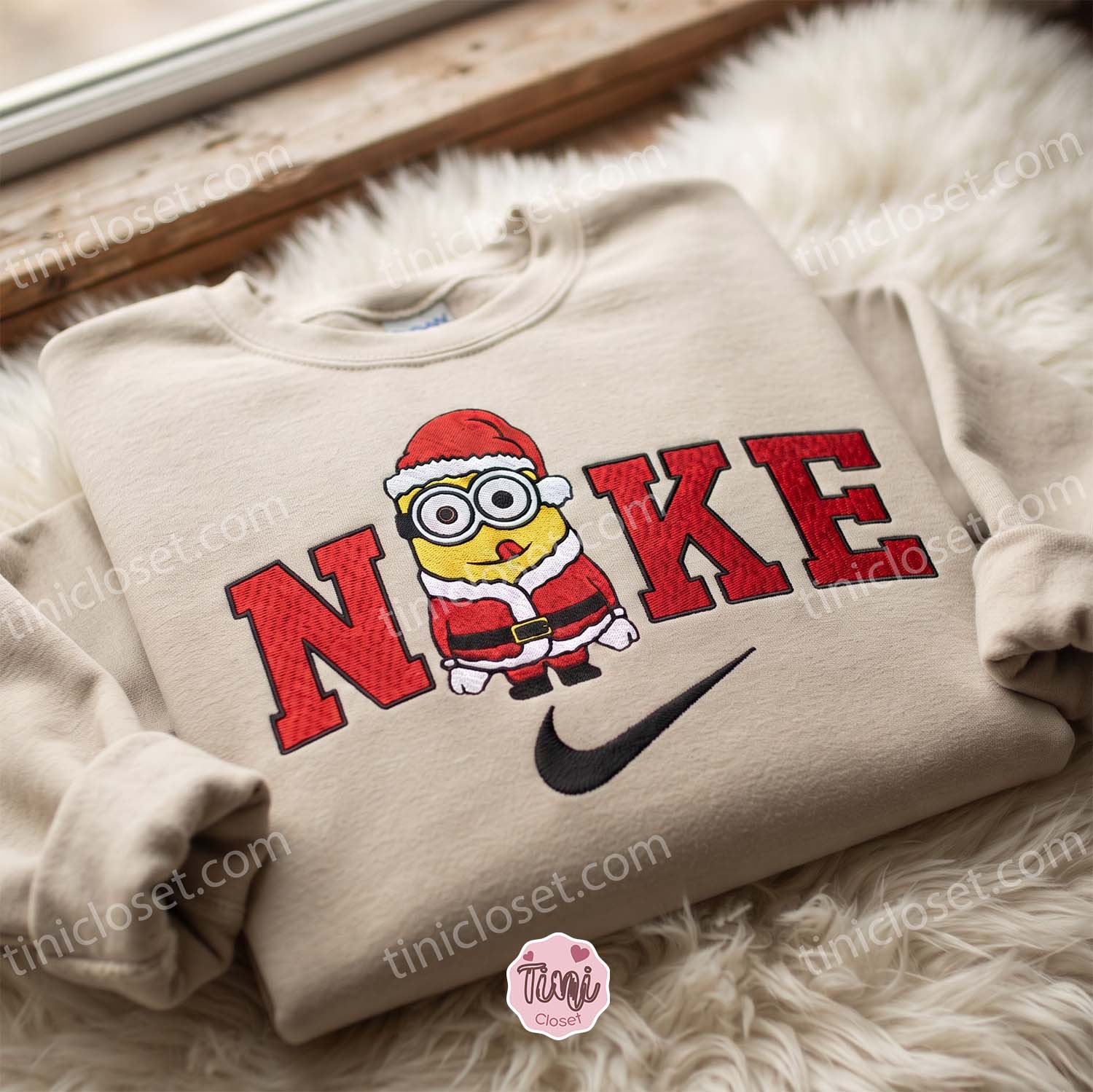 Dave Minion Santa Claus Embroidered Sweatshirt, Minions Movie Embroidered Shirt, Best Christmas Day Gift Ideas Dave Minion Santa Claus Embroidered Sweatshirt, Minions Movie Embroidered Shirt, Best Christmas Day Gift Ideas