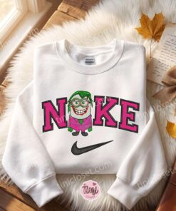 Minion as Joker Embroidered Sweatshirt, Minions Movie Embroidered Hoodie, Unique Gift Ideas For Family And Friends 1 Minion as Joker Embroidered Sweatshirt, Minions Movie Embroidered Hoodie, Unique Gift Ideas F (3)