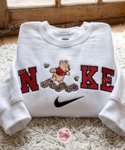 Custom Winnie the Pooh Floral Sweatshirt, Daisy Bee Embroidered Hoodie, Romantic Gift For Her, Cozy Apparel 2 Custom Winnie the Pooh Floral Sweatshirt, Daisy Bee Embroidered Hoodie, Romantic Gift For Her, Cozy Apparel (3)
