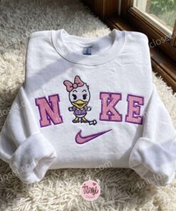 Disney Cute Daisy Duck Embroidered Sweatshirt, Oversized Hoodie For Girlfriend, Cozy Gifts For Girlfriend 1 Disney Cute Daisy Duck Embroidered Sweatshirt, Oversized Hoodie For Girlfriend, Cozy Gifts For Girlfriend (2)