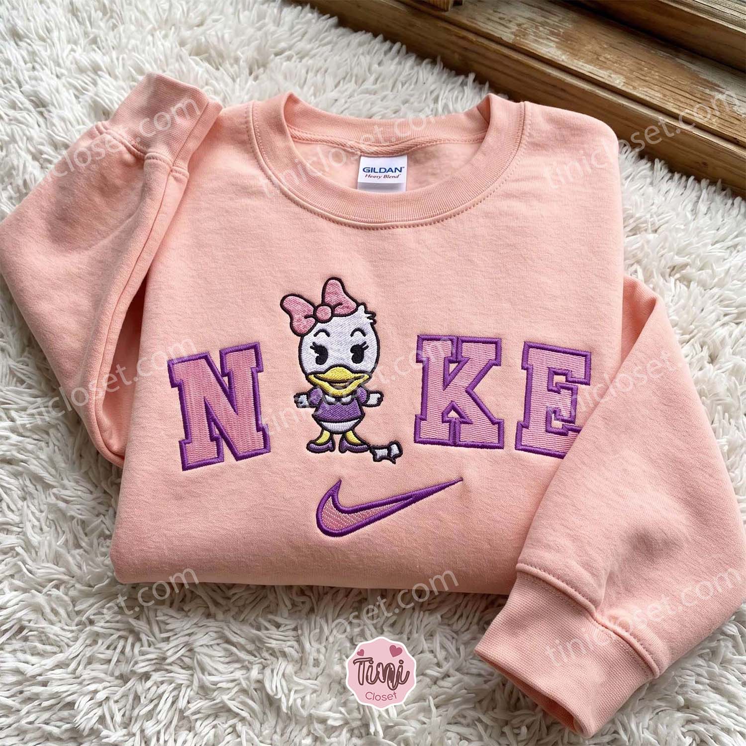 Disney Cute Daisy Duck Embroidered Sweatshirt, Oversized Hoodie For Girlfriend, Cozy Gifts For Girlfriend Disney Cute Daisy Duck Embroidered Sweatshirt, Oversized Hoodie For Girlfriend, Cozy Gifts For Girlfriend