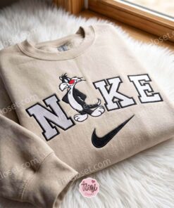 Sylvester the Cat Embroidered Hoodie, Looney Tunes and Merrie Melodies Characters Embroidered Shirt, Galentine Gift Ideas (2)