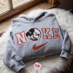 Mickey Mouse Embroidered Crewneck, Disney Characters Embroidered Shirt, The Perfect Cozy Gifts For Boyfriend (2) Mickey Mouse Embroidered Crewneck, Disney Characters Embroidered Shirt, The Perfect Cozy Gifts For Boyfriend (2)