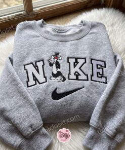 Baby Sylvester Looney Tunes Embroidered Sweatshirt, Cartoon Embroidered Hoodie, Just Because Gift For Him, Cozy Gifts For Girlfriend 1 Baby Sylvester Looney Tunes Embroidered Sweatshirt, Cartoon Embroidered Hoodie, Just Because Gift For Him, Cozy Gifts For Girlfriend (1)