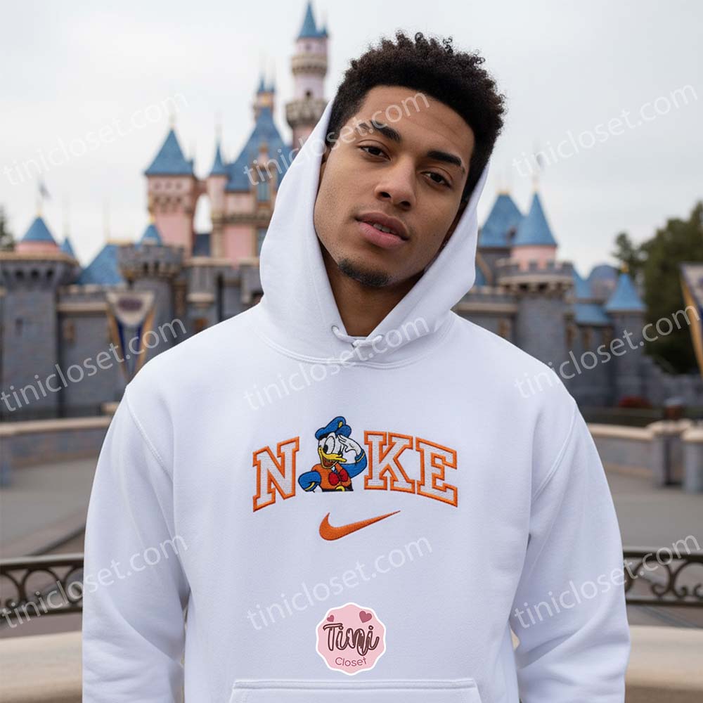 Retro Donald Duck Embroidered Sweatshirt, Disney Cartoon Crewneck, Boyfriend Hoodie Gift