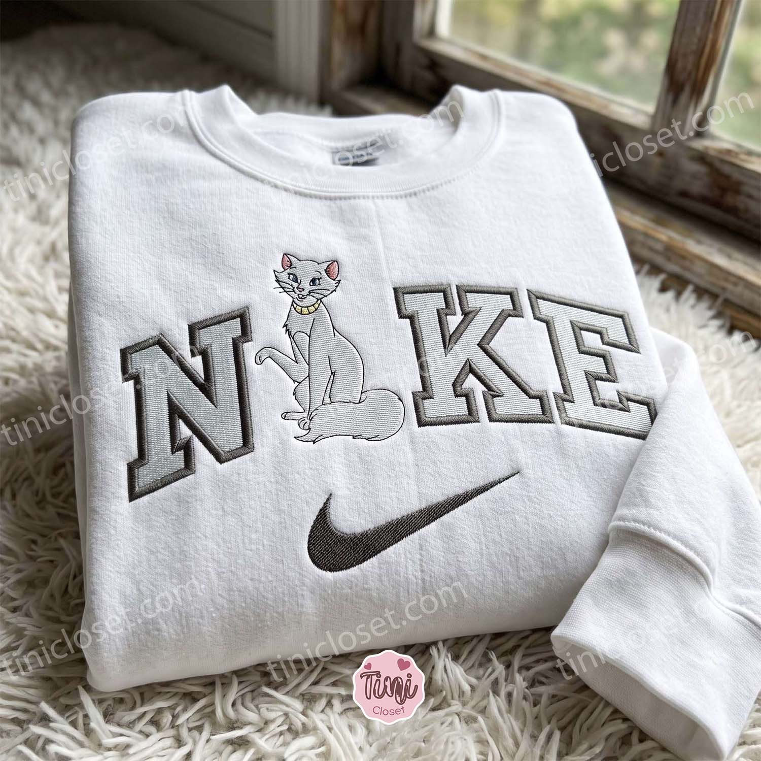Marie Cat Embroidered T-shirt, Disney’s The Aristocats Embroidered Hoodie, Cozy Gifts For Girlfriend