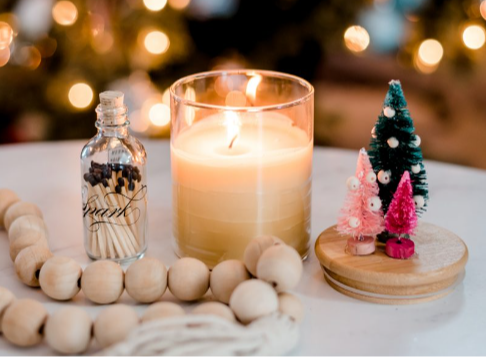 Candles are among the cheapest Christmas gifts